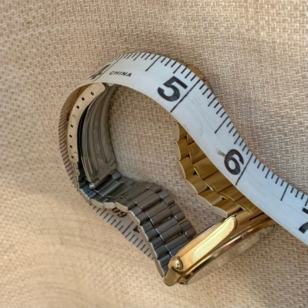 Seiko Gold Quartz Men's Watch - Picture 6 of 8